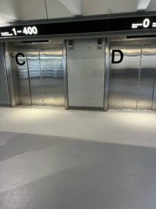 Parkhaus-Flughafen-Zuerich-225×300