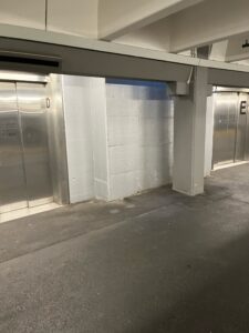 Parkhaus-Flughafen-Zuerich1-225×300